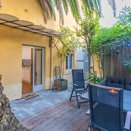 La Maison Des Huitres *